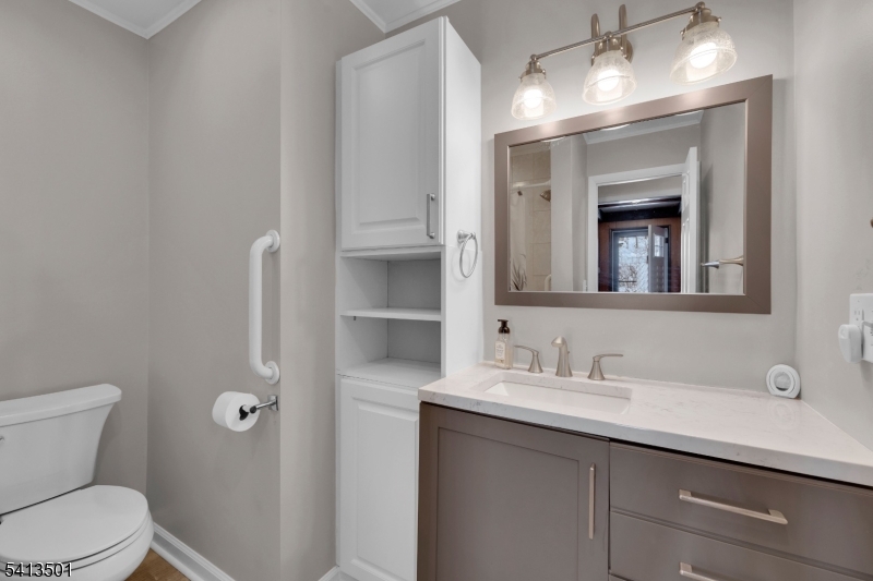 15 Winding Brook Way