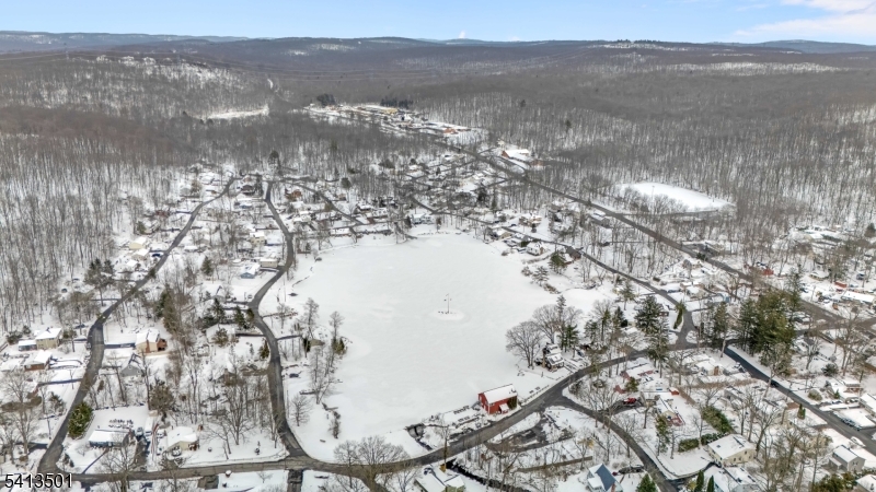 15 Winding Brook Way