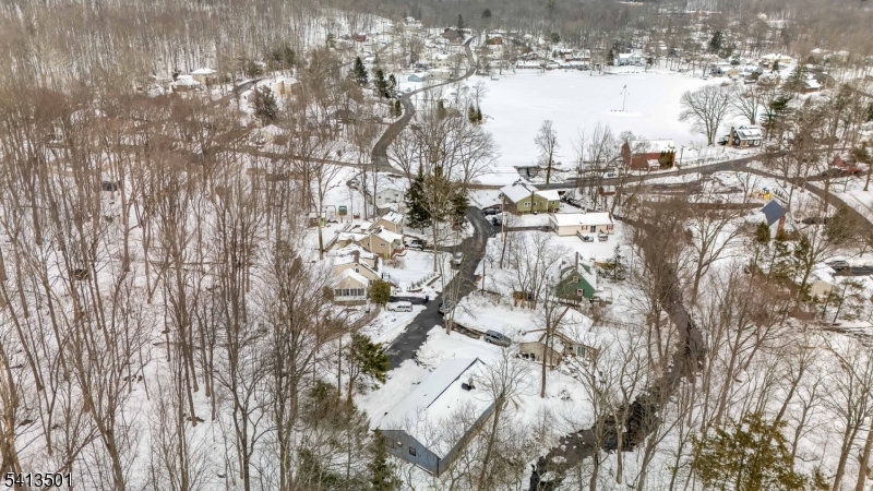 15 Winding Brook Way