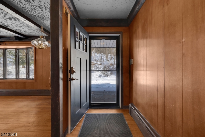 15 Winding Brook Way