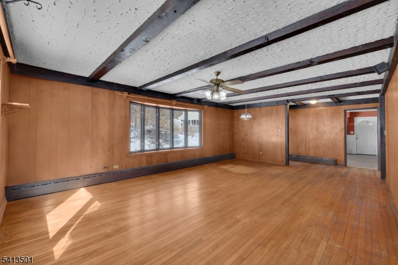 15 Winding Brook Way