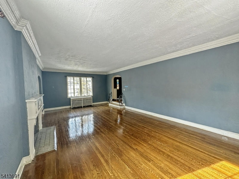112 Oxford Pl