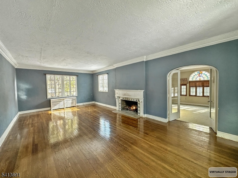 112 Oxford Pl