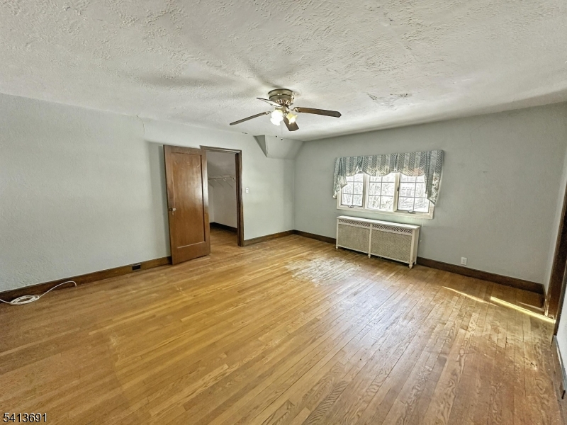 112 Oxford Pl