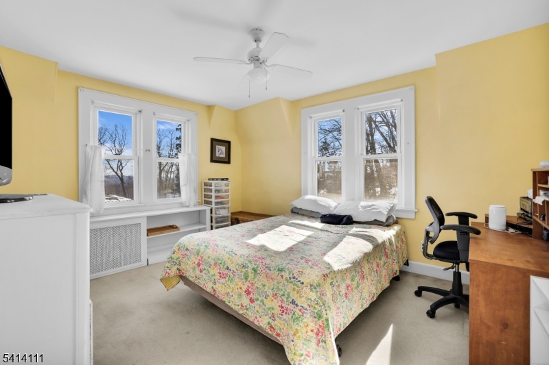 38 Hillside Ave