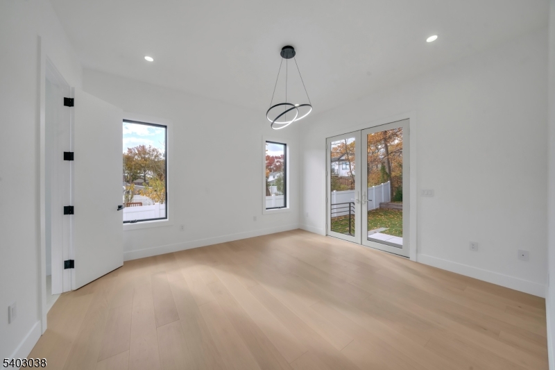 801 Godwin Rd