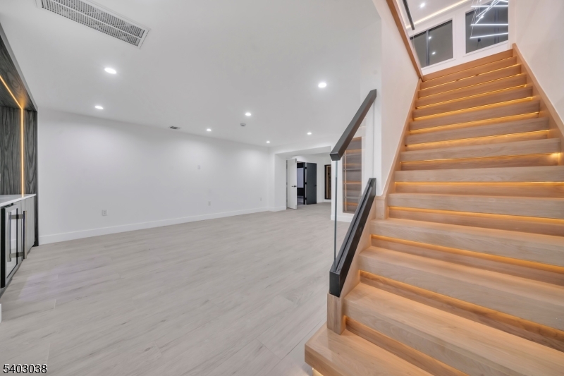 801 Godwin Rd
