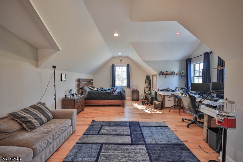 114 Federal Twist Rd