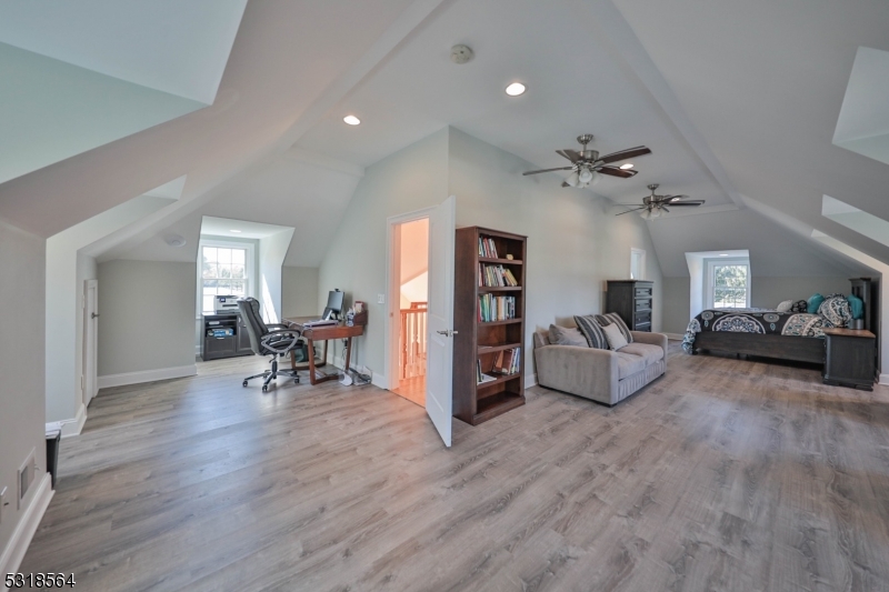 114 Federal Twist Rd