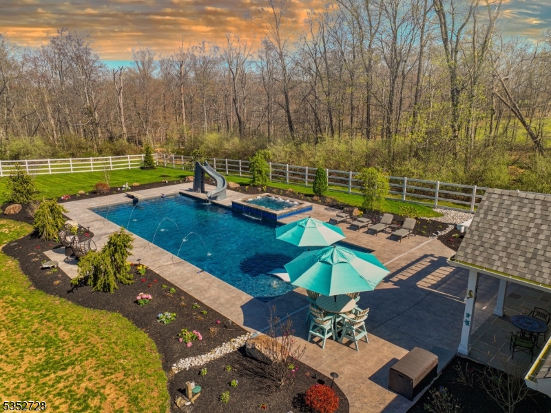 114 Federal Twist Rd