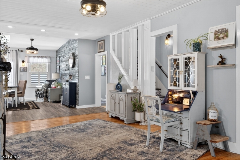151 Beechwood Ave
