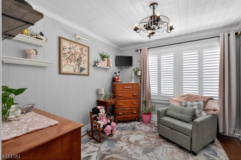 151 Beechwood Ave