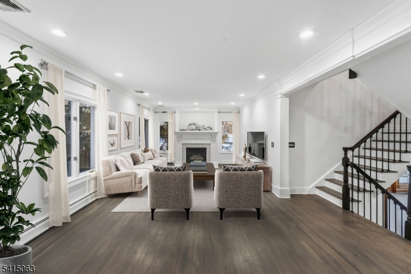 99 Ogle Rd