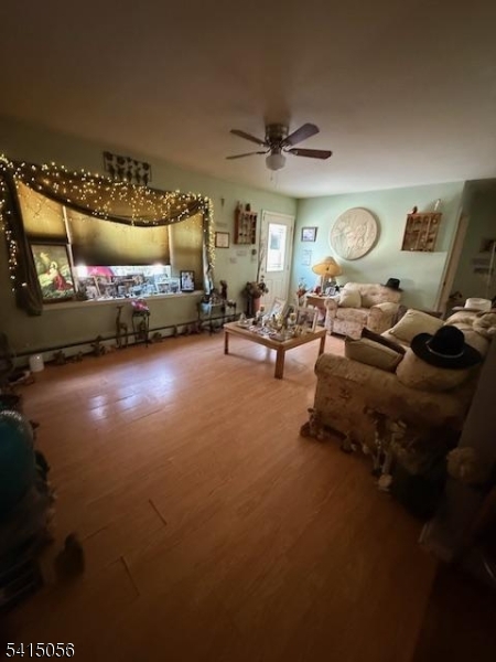 38 Highland Lakes Rd