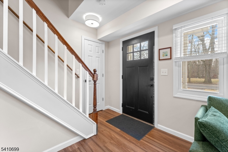 122 Greenbrook Rd