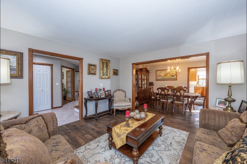10 Mountain View Dr