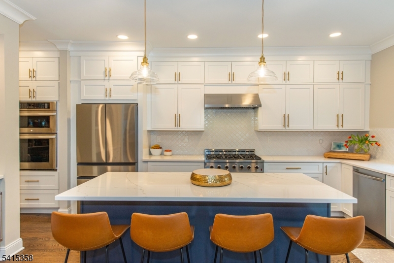 13 Mount Pleasant Pkwy