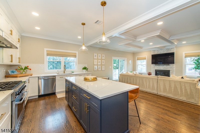 13 Mount Pleasant Pkwy