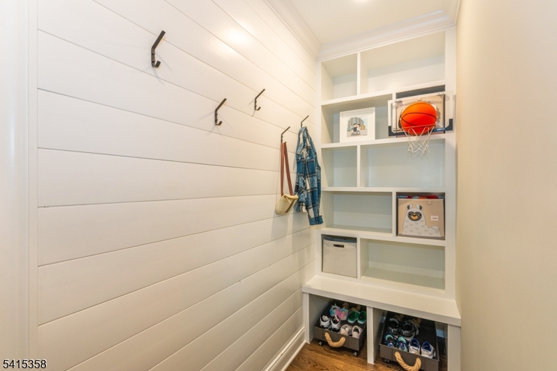 13 Mount Pleasant Pkwy