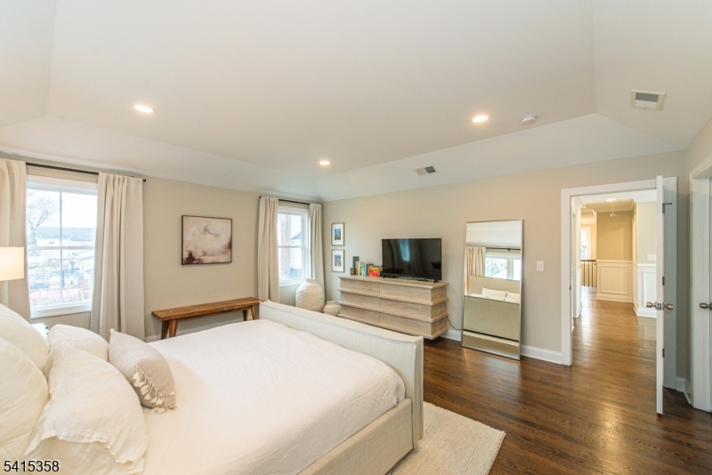 13 Mount Pleasant Pkwy