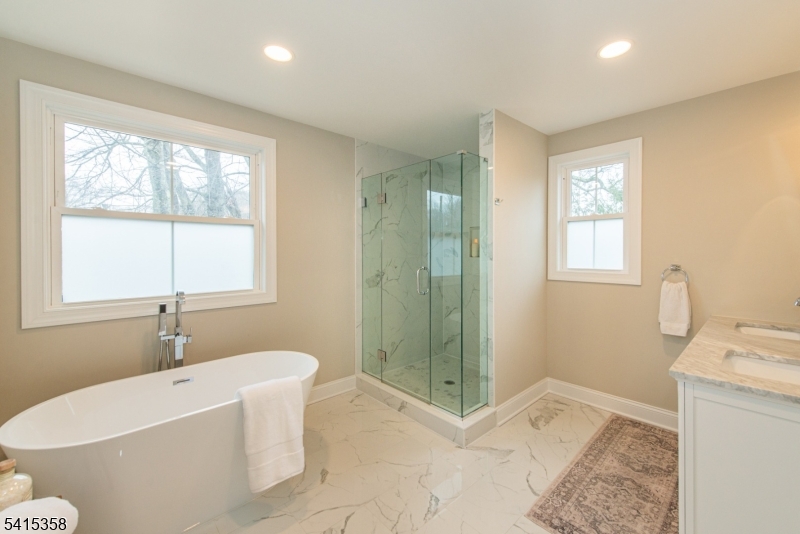 13 Mount Pleasant Pkwy