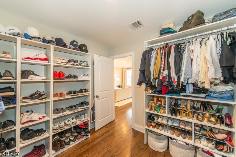 13 Mount Pleasant Pkwy