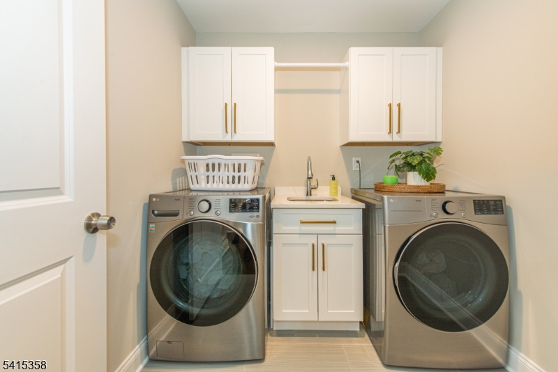 13 Mount Pleasant Pkwy