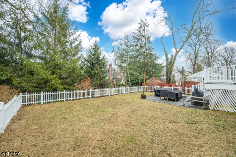 13 Mount Pleasant Pkwy