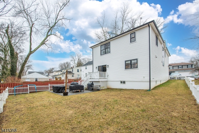 13 Mount Pleasant Pkwy