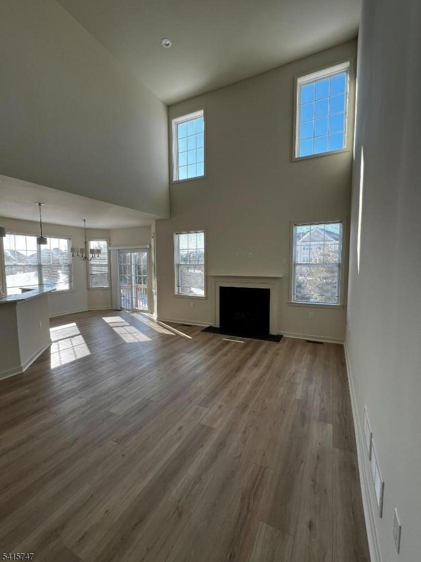 3 Van Nest Ct