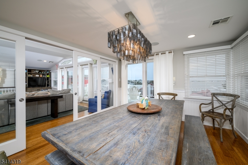 46 W 80th St