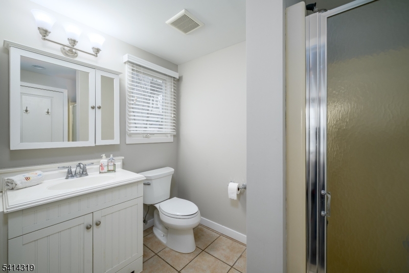 46 W 80th St