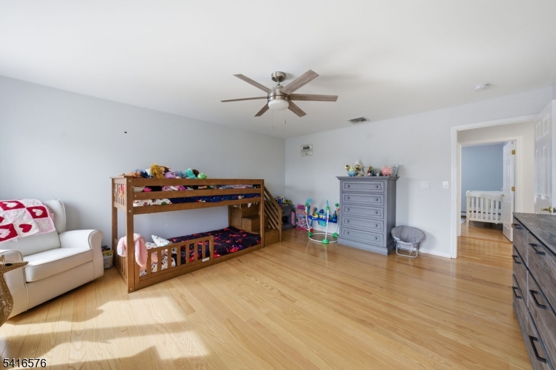 270 Baldwin Ave