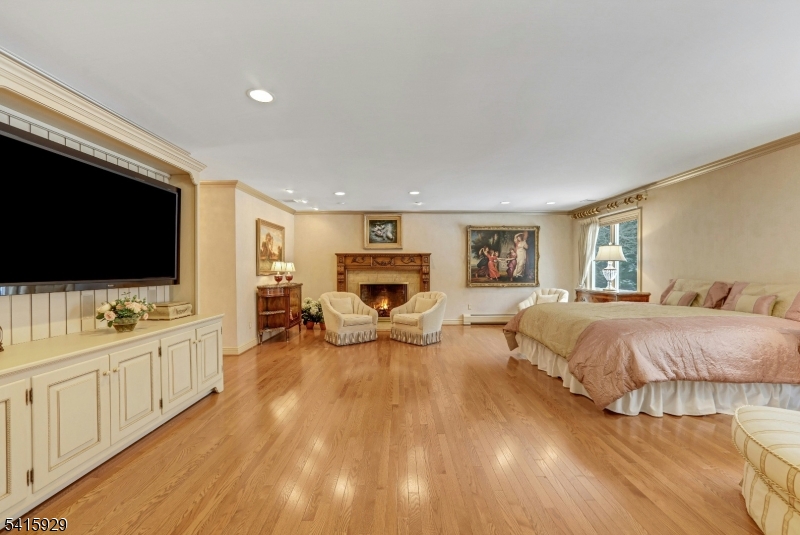 510 Hampton Hill Rd