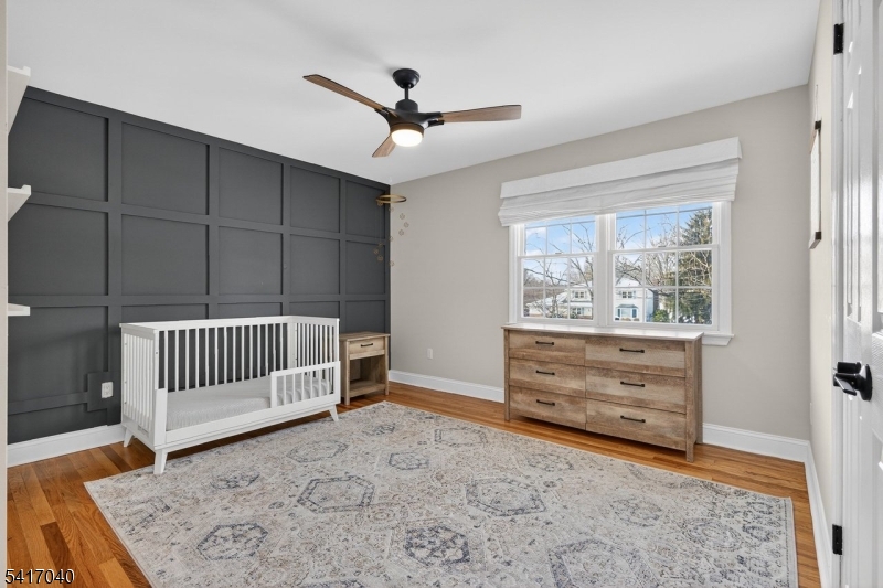 100 Knickerbocker Dr