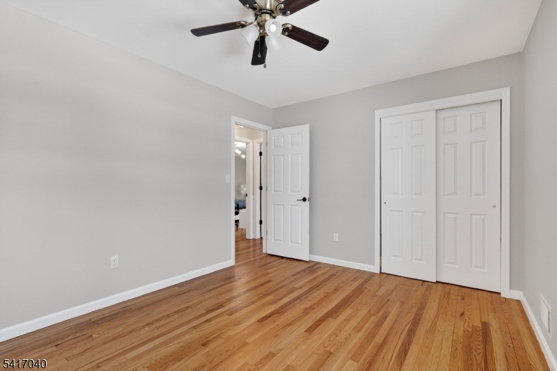 100 Knickerbocker Dr