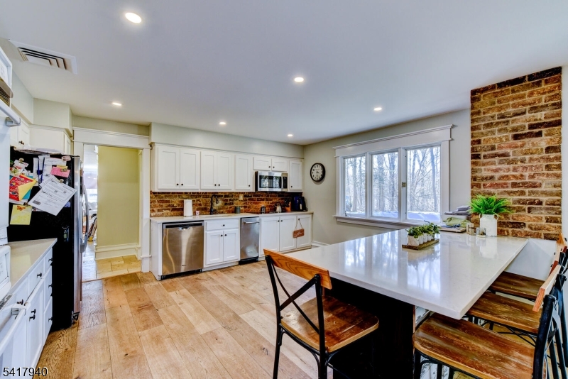 45 Birchwood Ln