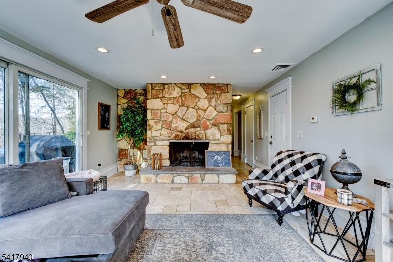 45 Birchwood Ln