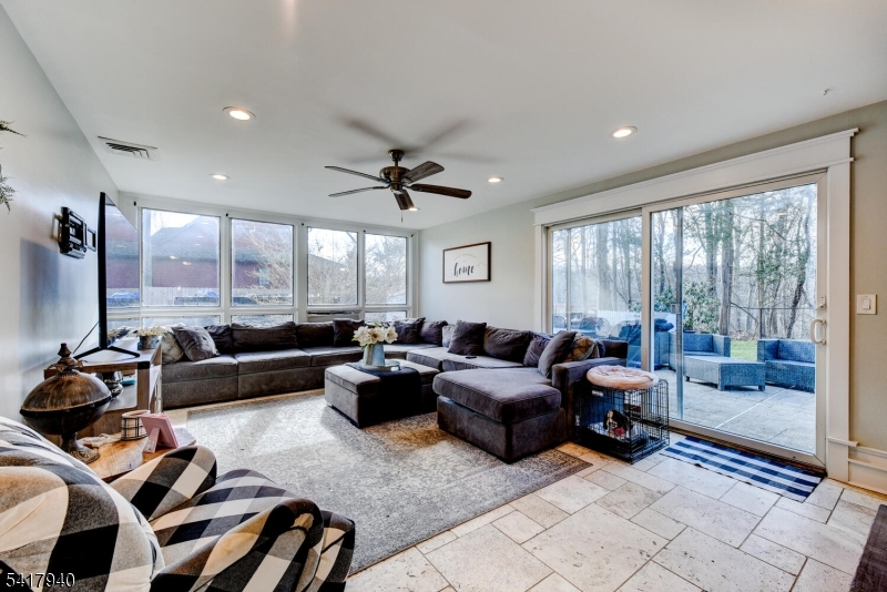 45 Birchwood Ln