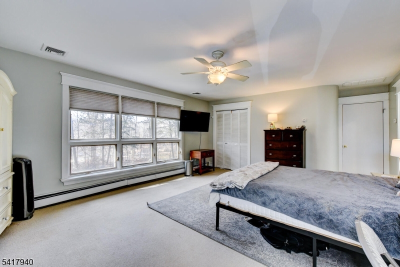 45 Birchwood Ln