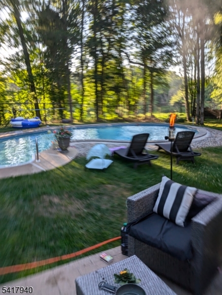 45 Birchwood Ln