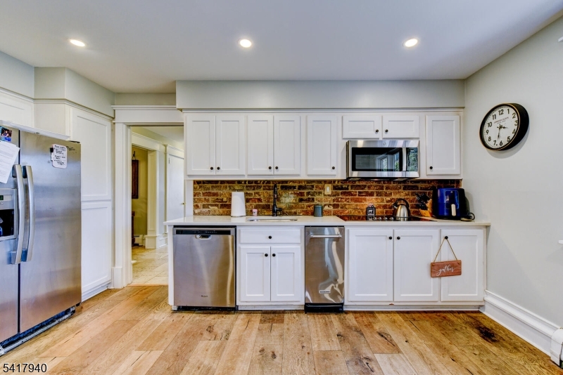 45 Birchwood Ln