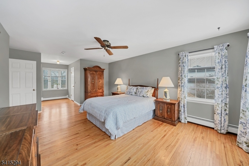 11 Beechnut Dr