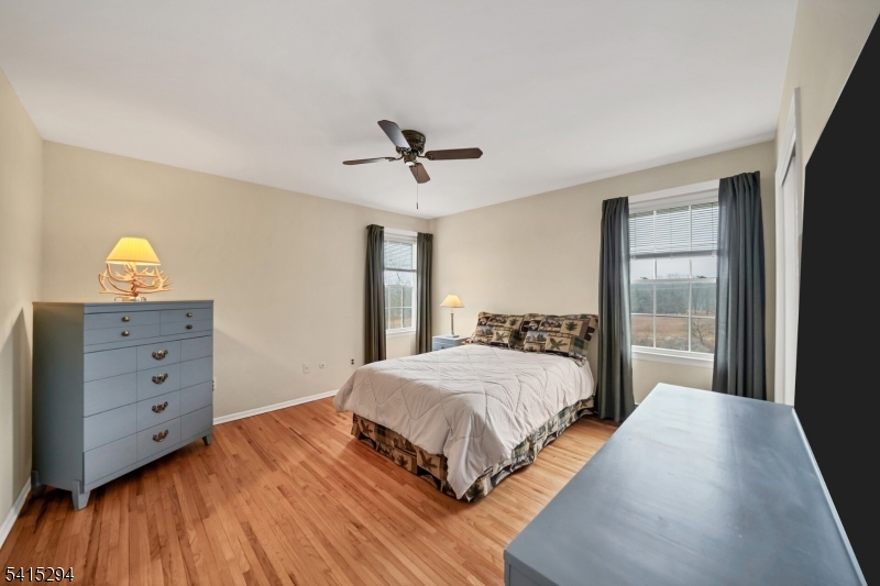 11 Beechnut Dr