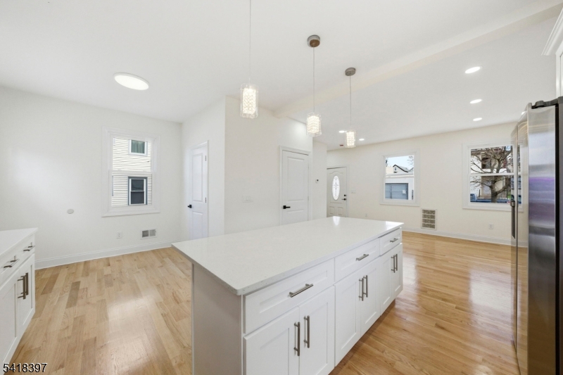 450 Highland Ave