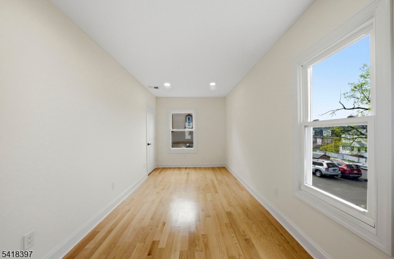 450 Highland Ave