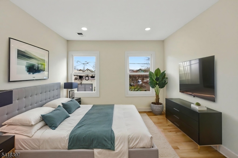 450 Highland Ave
