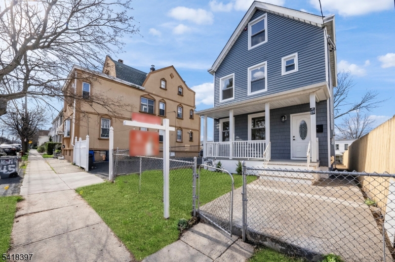 450 Highland Ave