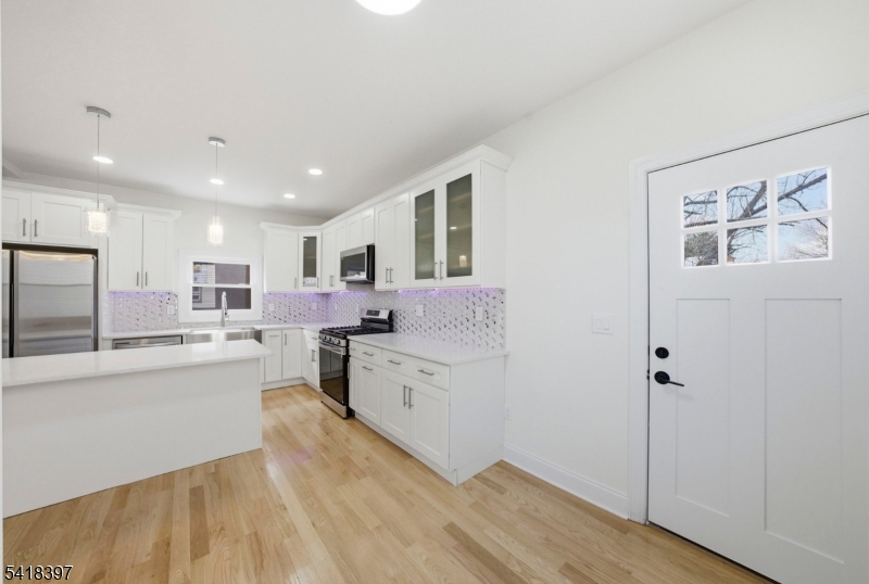 450 Highland Ave