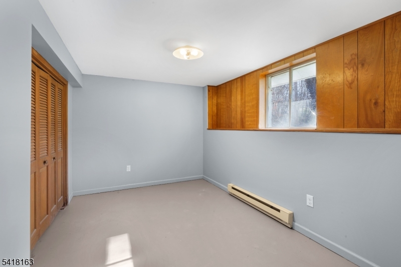 18 Kendall Dr